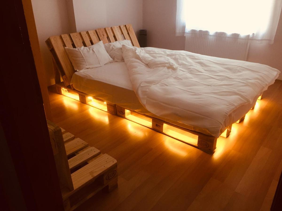 Single Room, Одноместная Комната В Доме, Chambre D'Une Personne, Habitacion Individual Istanbul Luaran gambar